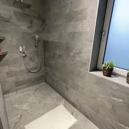 Luxury With Jakuzzi Near Neusiedler * Fertoszentmiklos